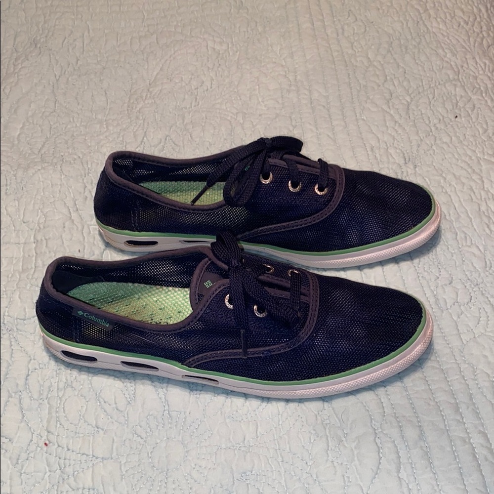 Columbia Blue and Green Sneakers with Textured Sole